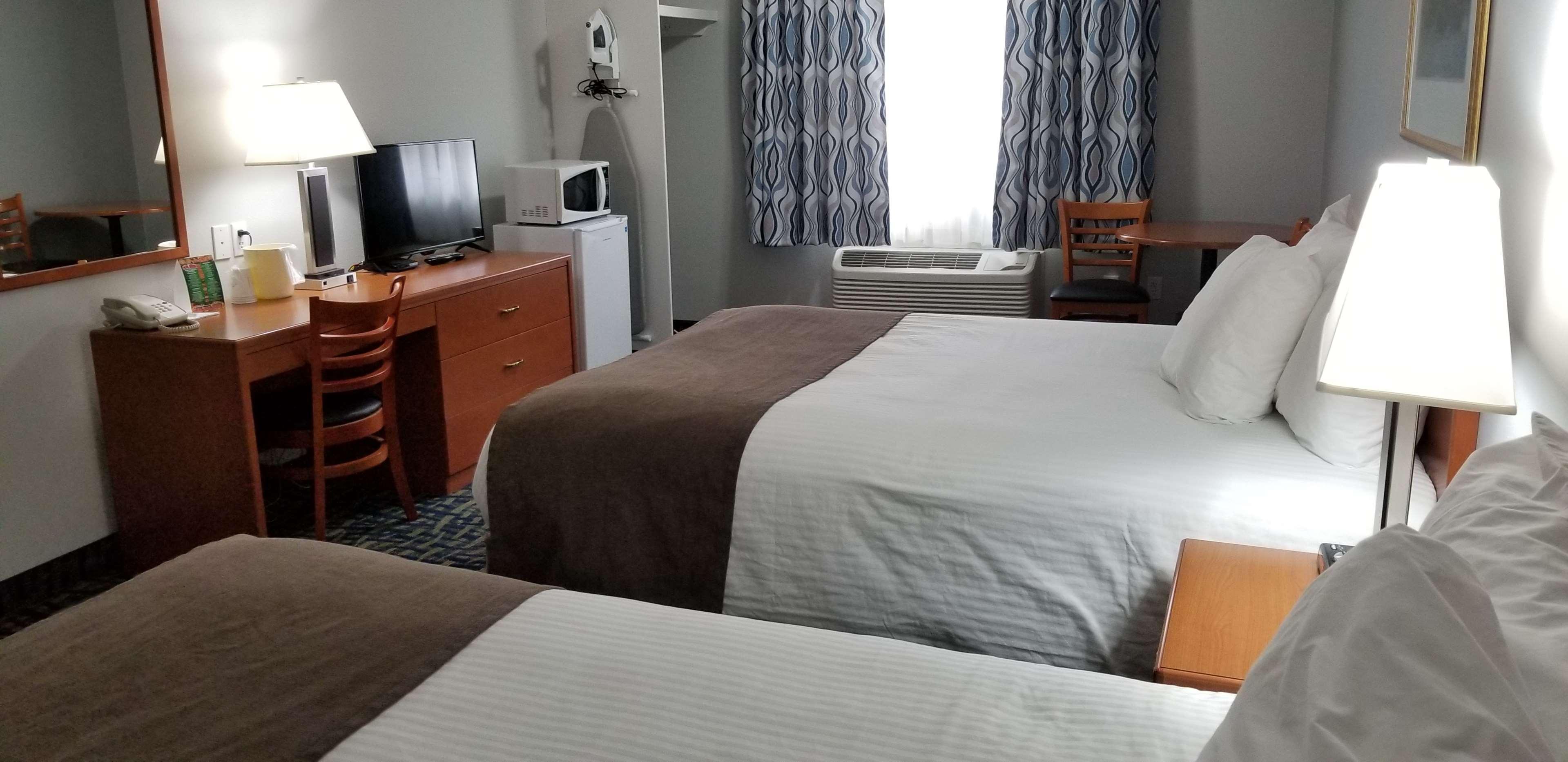 Surestay Plus Hotel By Best Western Lethbridge Værelse billede